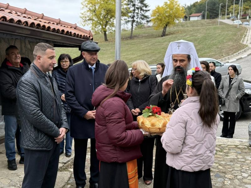 Негово Светейшество Българският патриарх и Софийски митрополит Даниил посети село Белчин по повод Петковден