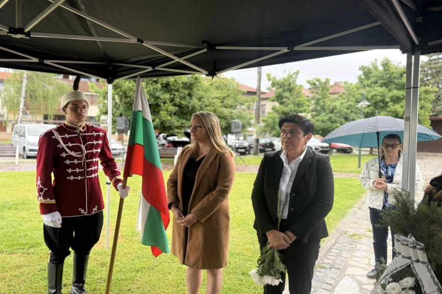 Самоков почете Деня на Ботев и загиналите за свободата на България