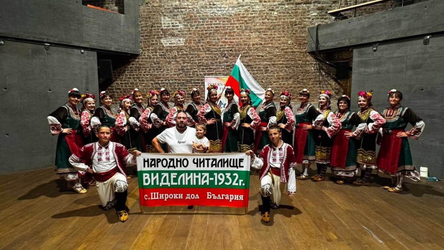 Две първи места за състави от Широки дол на международния фестивал „Арт Палитра“ в Брюксел