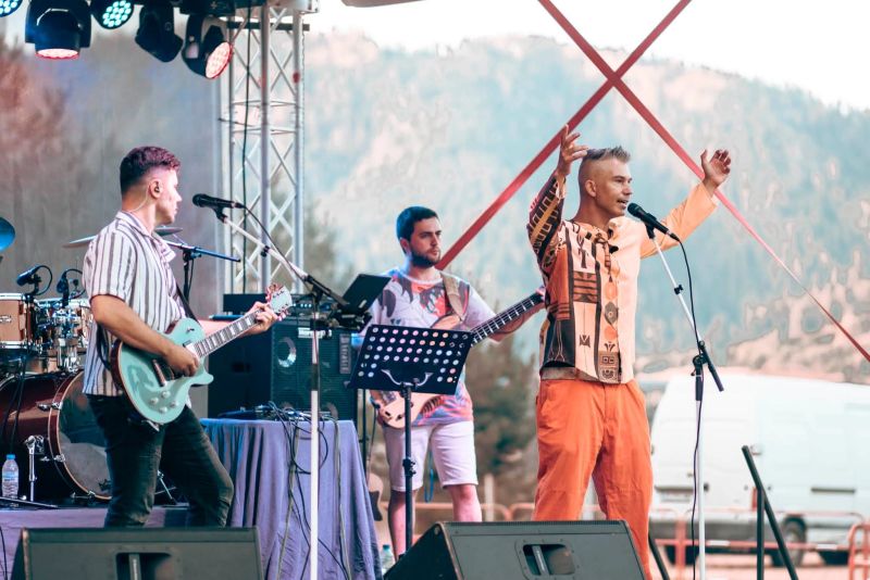 Лунният фестивал в Бели Искър – музика, изкуство и природа под звездите