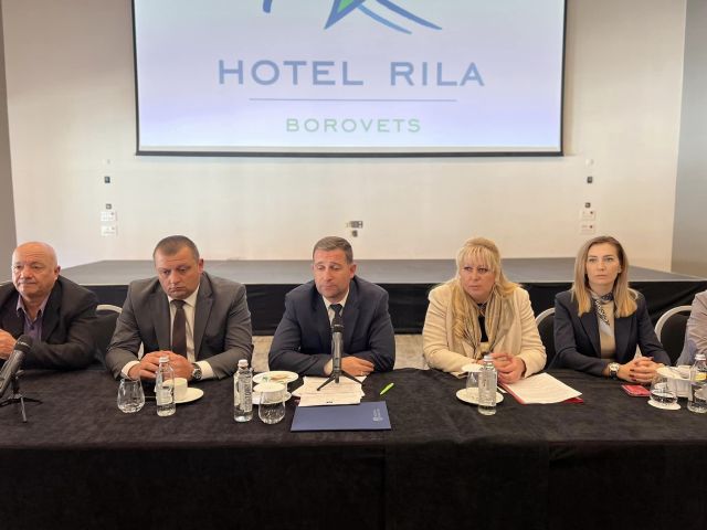 В Боровец се проведе традиционна среща за готовността за предстоящия зимен сезон