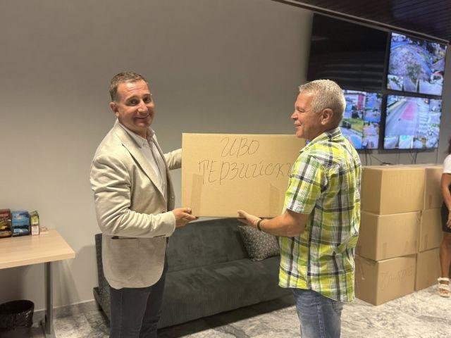 Ръководителят на формированието г-н Иван Терзийски получи първи новото си защитно облекло