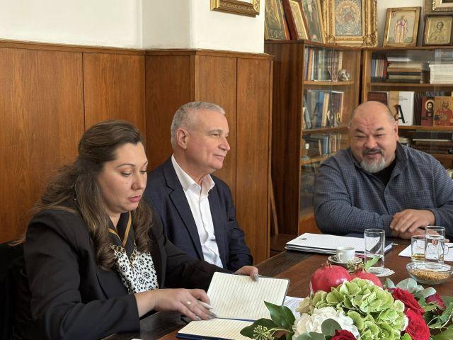 По време на срещата бе изтъкнато значението на възстановяването на историческия маршрут от Самоков до Рилския манастир