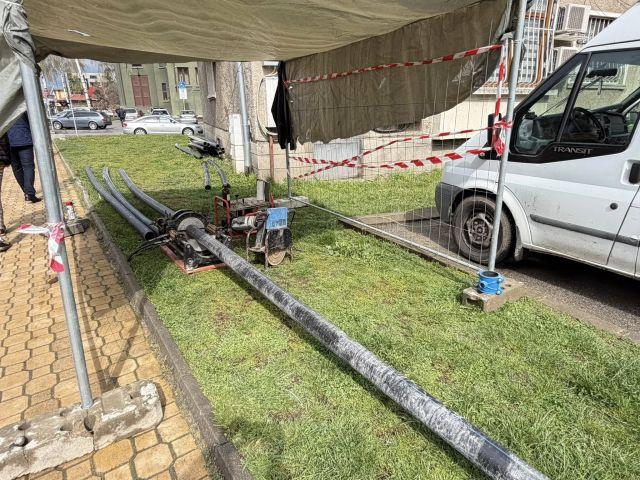 Ремонтът обхваща участъка от ул. „Отец Паисий“ до ул. „България“.