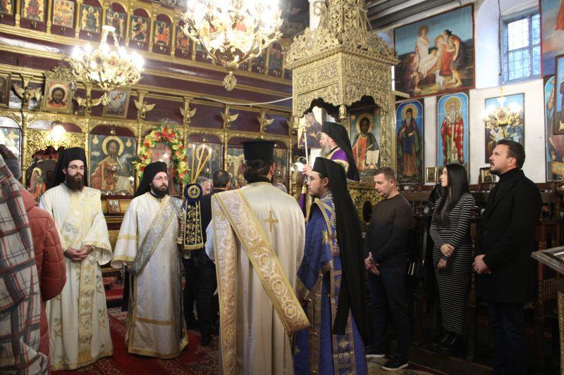 Света литургия отслужи Негово Преосвещенство Белоградчишки епископ Поликарп