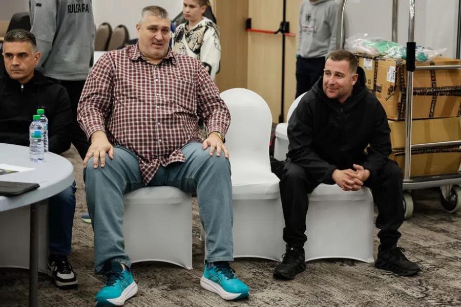 Кметът на Самоков, инж. Ангел Джоргов, се срещна с част от ръководството на Българската федерация по волейбол (БФВ) и представители на мъжкия национален отбор