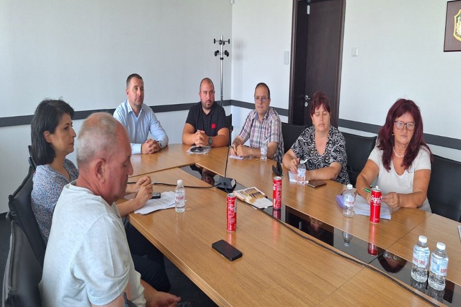 Кметът на Община Самоков инж. Ангел Джоргов взе участие в работна среща, проведена в Областна администрация Софийска област, посветена на организацията и координацията между институциите във връзка с пожароопасния сезон