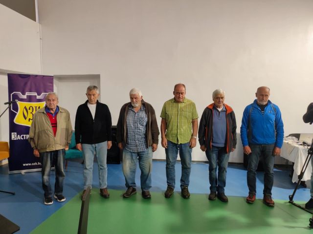 40 години от първата българска експедиция на Еверест