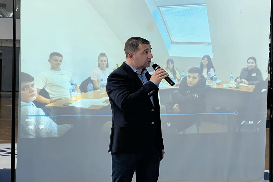 Арена Самоков бе домакин на иновационен лагер по предприемачество